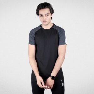 Black T shirt